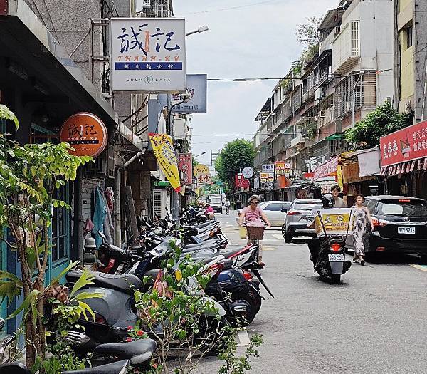 1683473703-2513619738-g_n 1683473703-2513619738-g_n