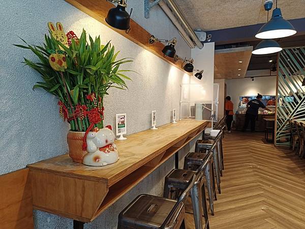 1683477241-3564995751-g_n 1683477241-3564995751-g_n