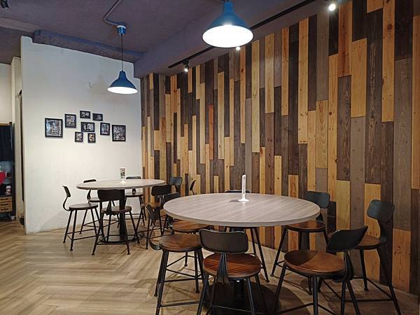 1683477247-2687623387-g_n 1683477247-2687623387-g_n