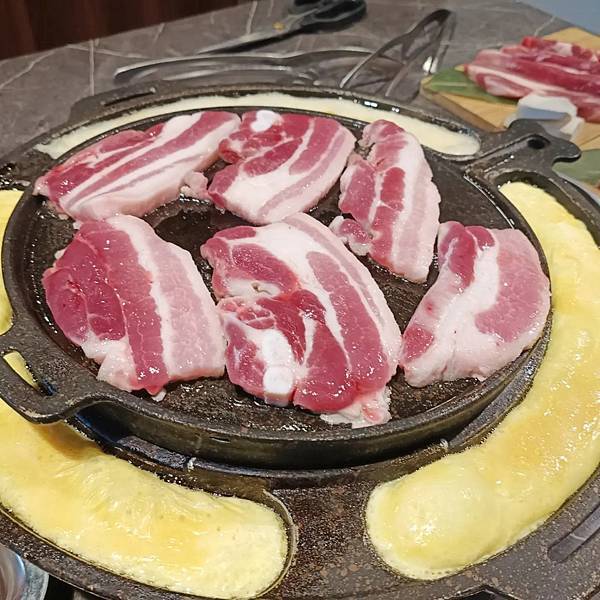 1701705991-2511814223-g_n 1701705991-2511814223-g_n