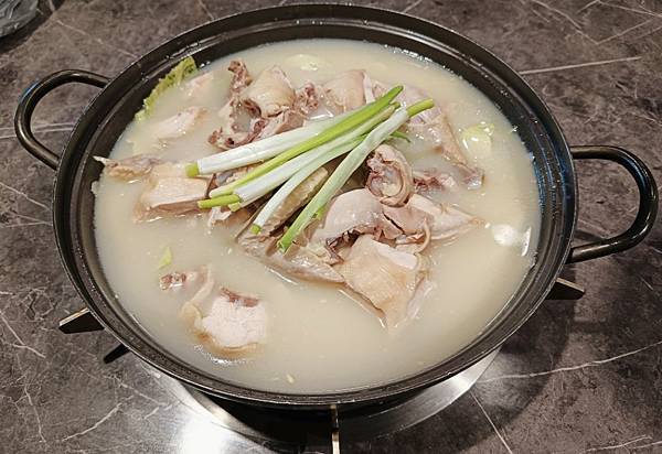 1701708983-101346371-g_n 1701708983-101346371-g_n