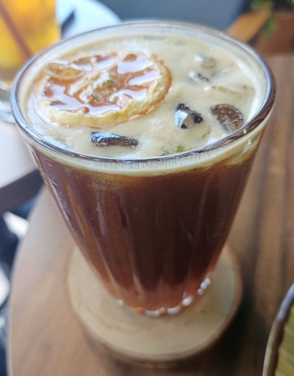 台中沙鹿森林系療癒咖啡屋~兔子採櫻桃咖啡Bunny Pick Cherry