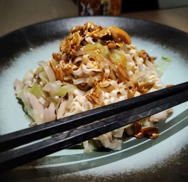 一匙五仁果油|拌麵、抹麵包剛剛好,胡麻溫潤、孜然尾韻、辣麻爽口 - 第7張圖