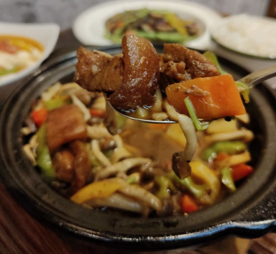 新竹一碗鮮米線&砂鍋菜|米線嗦起來超過癮,砂鍋菜也很下飯! - 第10張圖