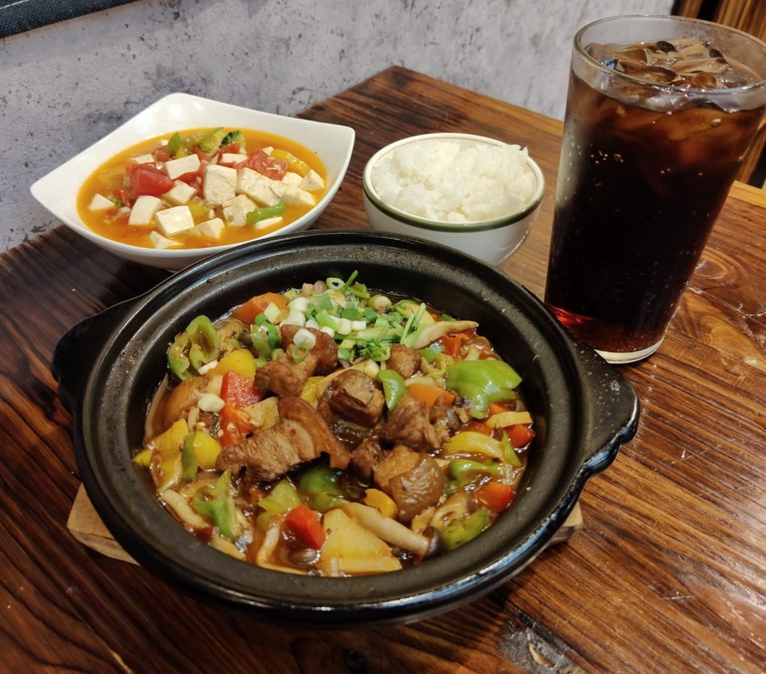 新竹一碗鮮米線&砂鍋菜|米線嗦起來超過癮,砂鍋菜也很下飯! - 第6張圖